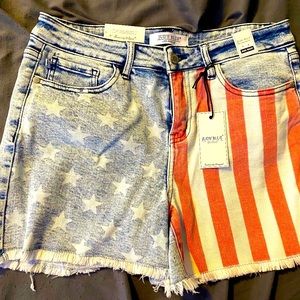 JUDY BLUE SIZE L NWT